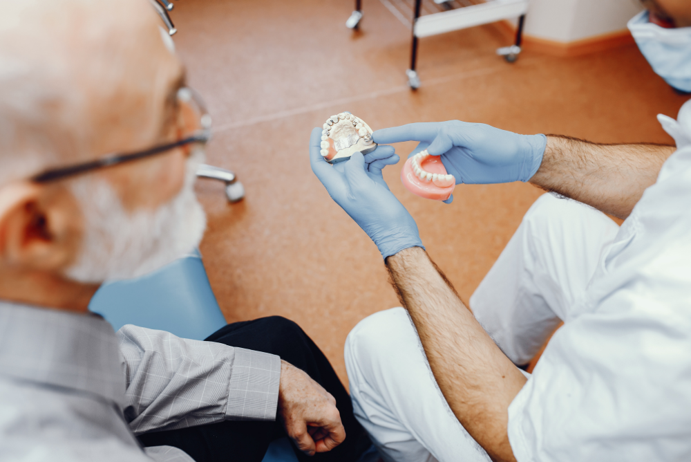 Looking for dentures Kennesaw? Our team provides secure, custom-fit options and reliable dentures near you for confident everyday living.